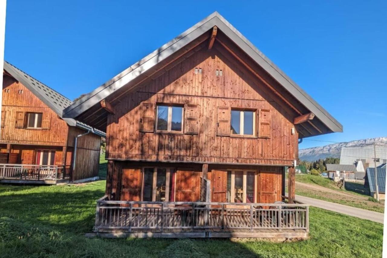 Chalet Moeki Acces Piscine Sauna Les Déserts Exterior photo